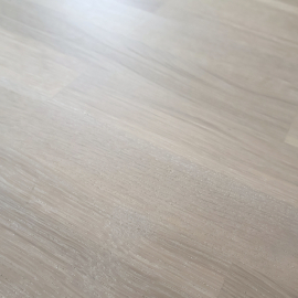PARKET HRAST RUSTIK 3S POLAR ČETKAN UV LAK 13,5mm
