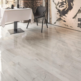 LAMINAT VODOOTPORNI SUPREME HRAST FRESCO SNOW VISOKI SJAJ KL 33 8MM